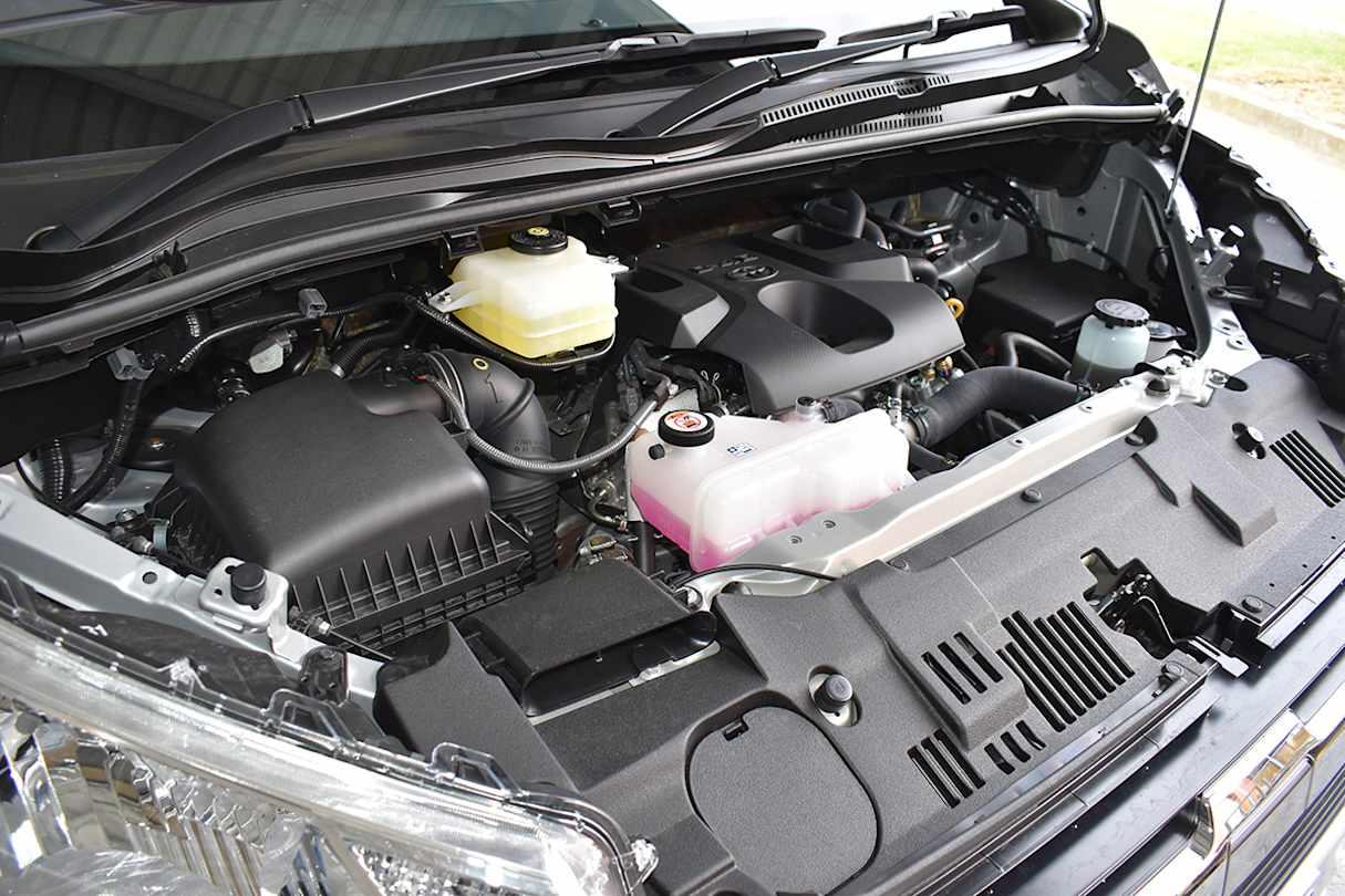 mesin hiace premio luxury